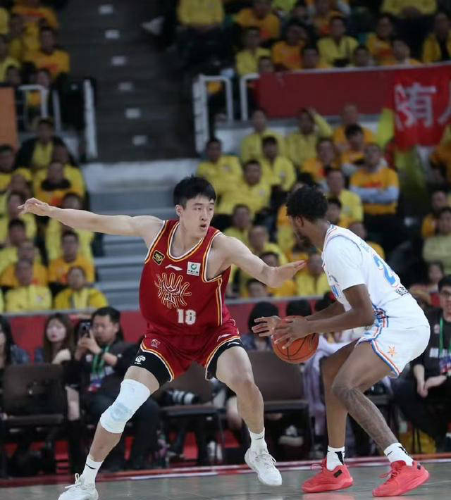 开云下载-包含球员瞬间逆袭实现逆转胜利，现场沸腾不已的词条