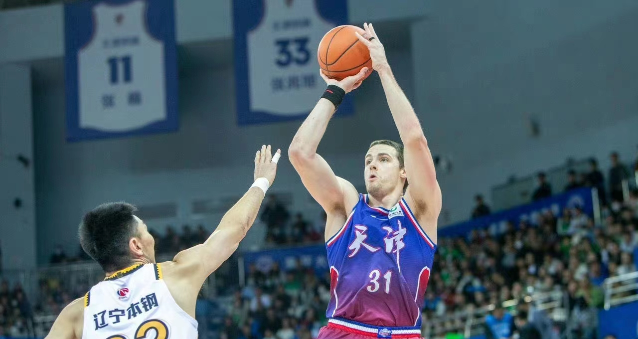 天津队在激战中取胜,赢得宝贵分 天津队在激战中取胜,赢得宝贵分