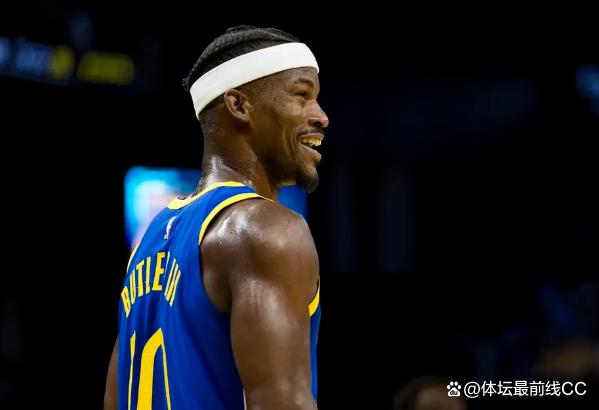 球场风云变幻,英豪对决令人热血沸腾的简单介绍 球场风云变幻,英豪对决令人热血沸腾的简单介绍