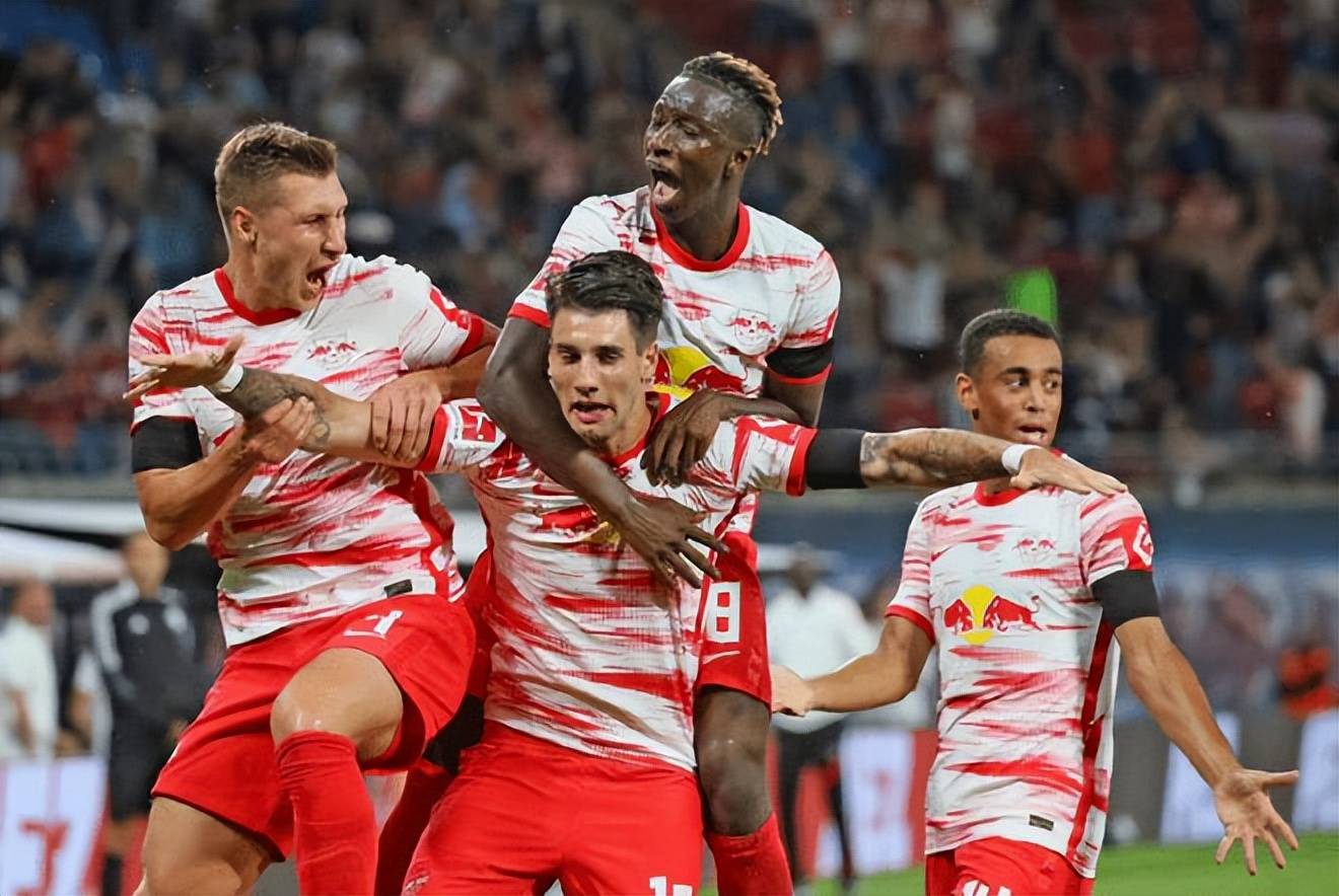 美因茨客场一球惜败,错失争冠良机的简单介绍 美因茨客场一球惜败,错失争冠良机的简单介绍