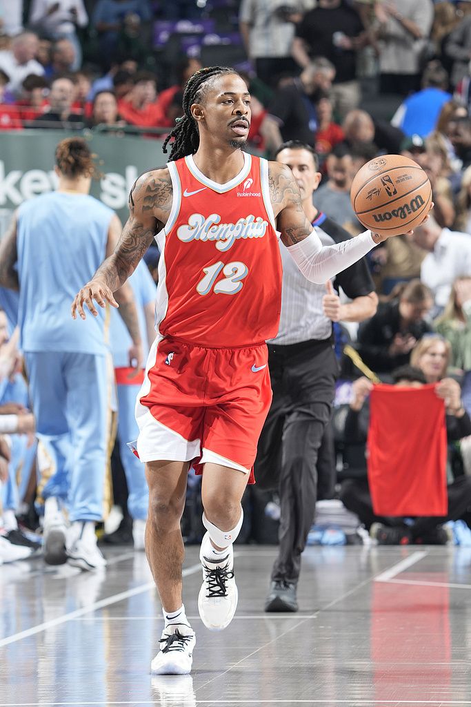 开云官网-独行侠惊险获胜，灰熊遭遇四连败的简单介绍