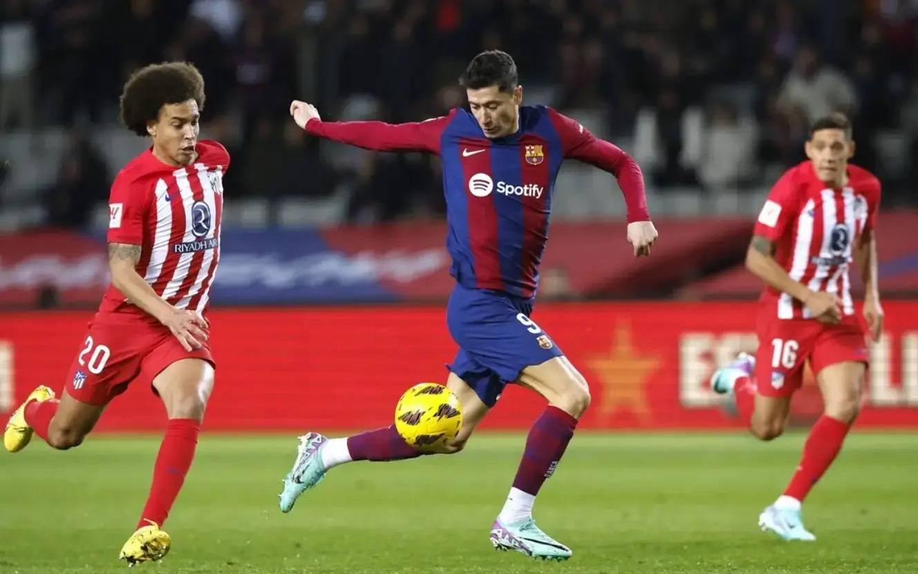 巴萨后卫连场犯错，引发球队危机