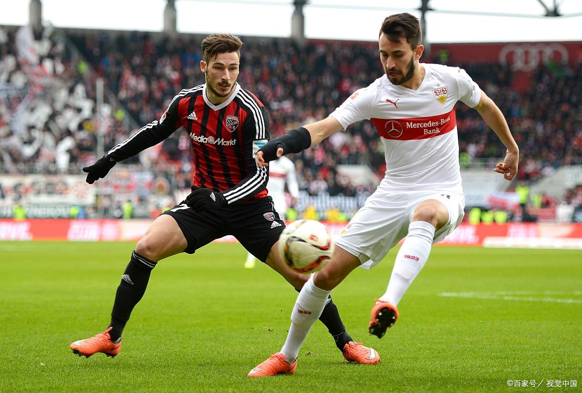 斯图加特客场逼平,表现令人瞩目 斯图加特客场逼平,表现令人瞩目