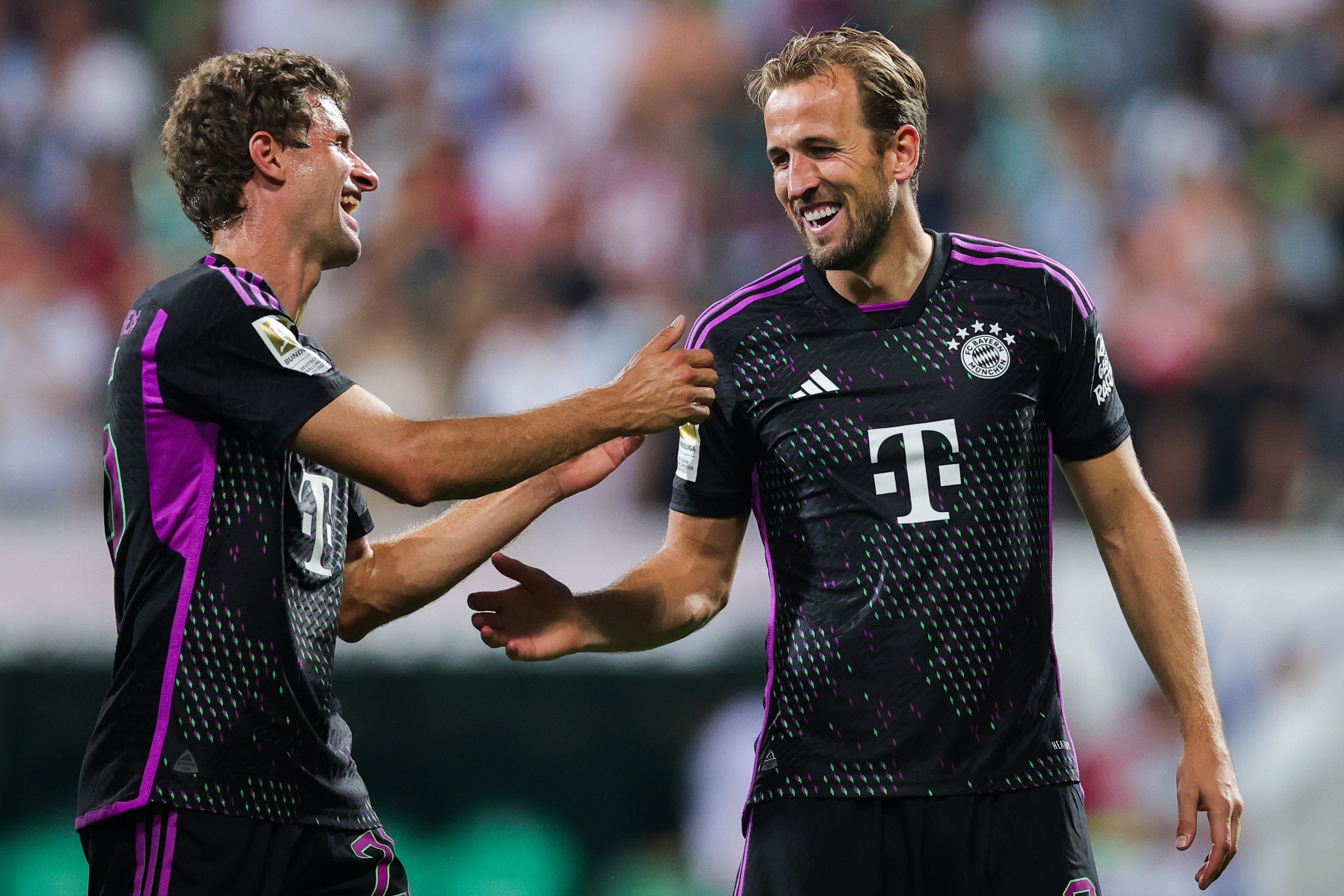 拜仁慕尼黑球员积极备战，力争夺冠的简单介绍