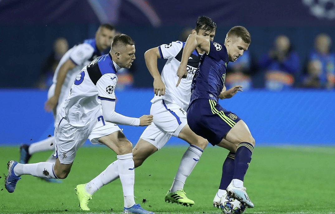 包含柏林赫塔主场击败对手，继续追赶前列的词条