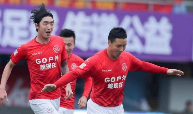 开云体育下载-球队新星崭露头角，表现惊艳球迷