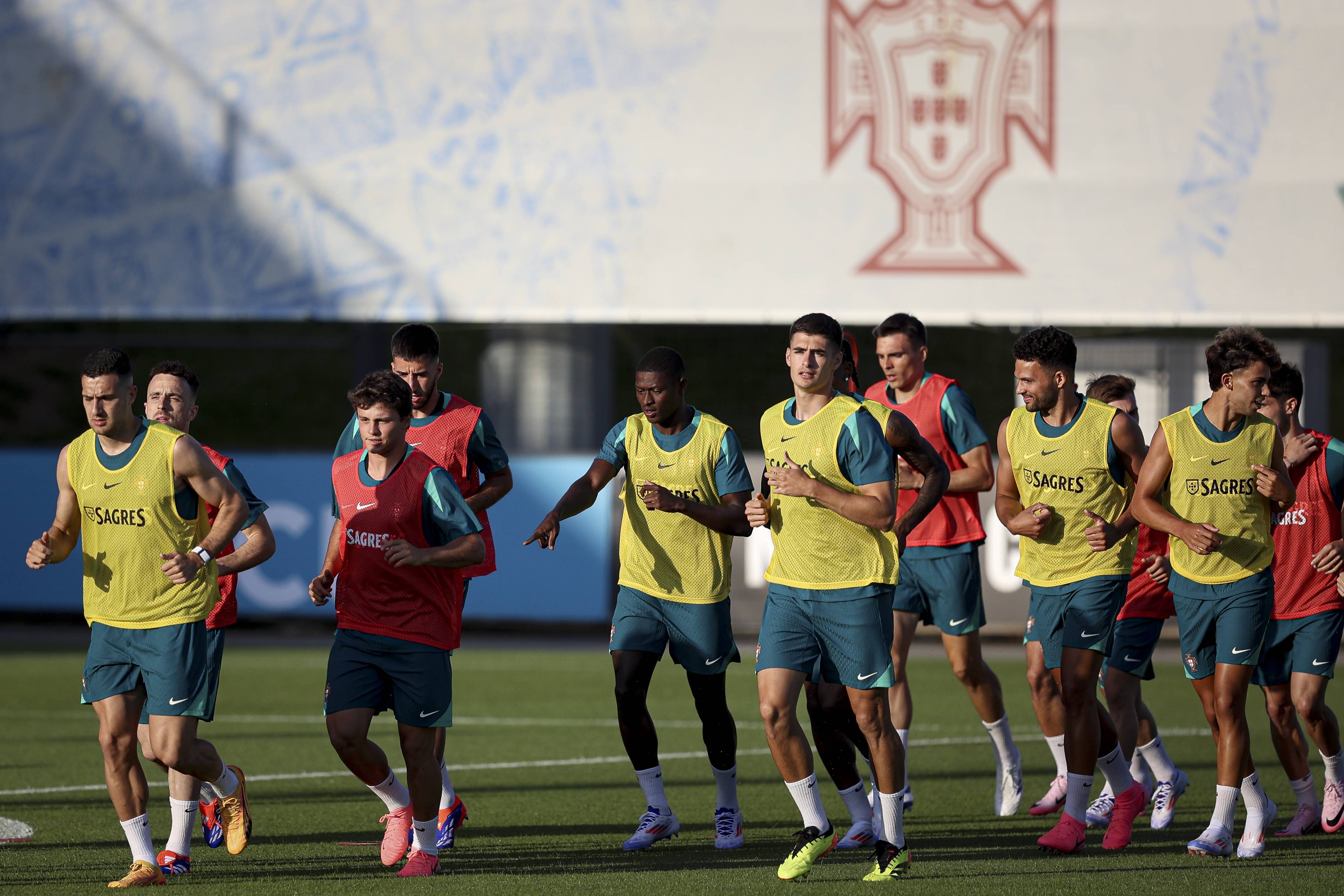 开云下载-关于葡萄牙前锋表现出色获得赛场最佳评选的信息