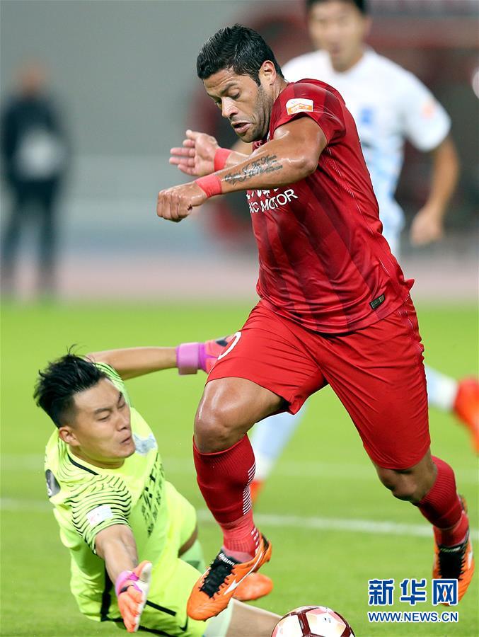 上港主场绝杀,成功击败广州富力 上港主场绝杀,成功击败广州富力