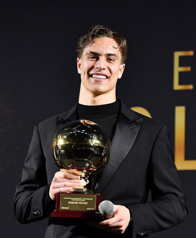 包含法国新星再展拔尖,金童成名之路的词条 包含法国新星再展拔尖,金童成名之路的词条