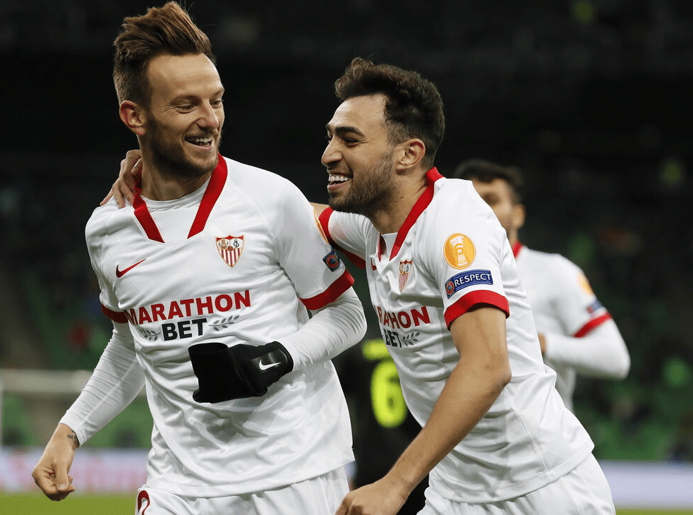 包含双前锋携手破门，助球队取得三分的词条