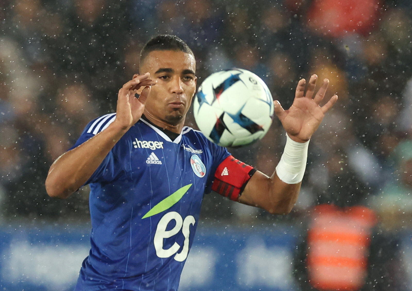 开云体育官网-洛里昂队伍不畏强敌，摆正姿态迎战的简单介绍