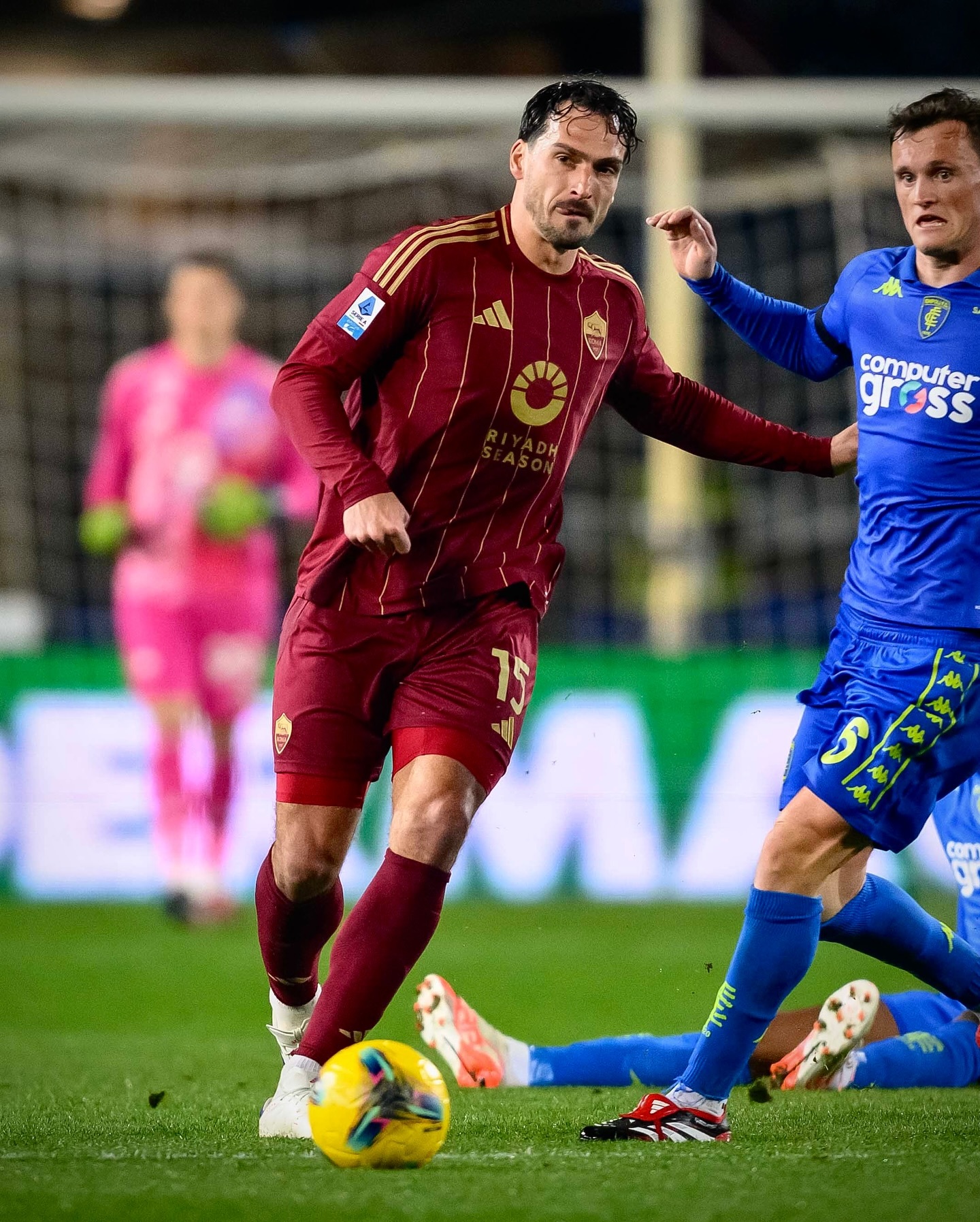 开云体育-包含罗马中场将缺席赛季剩余比赛，队内或推出新人补位的词条