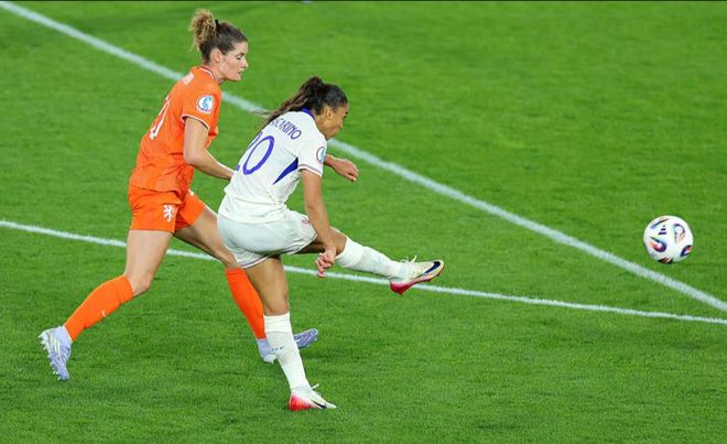 开云体育入口-荷兰女足凭借积极态度晋级，决心冲击更高荣誉