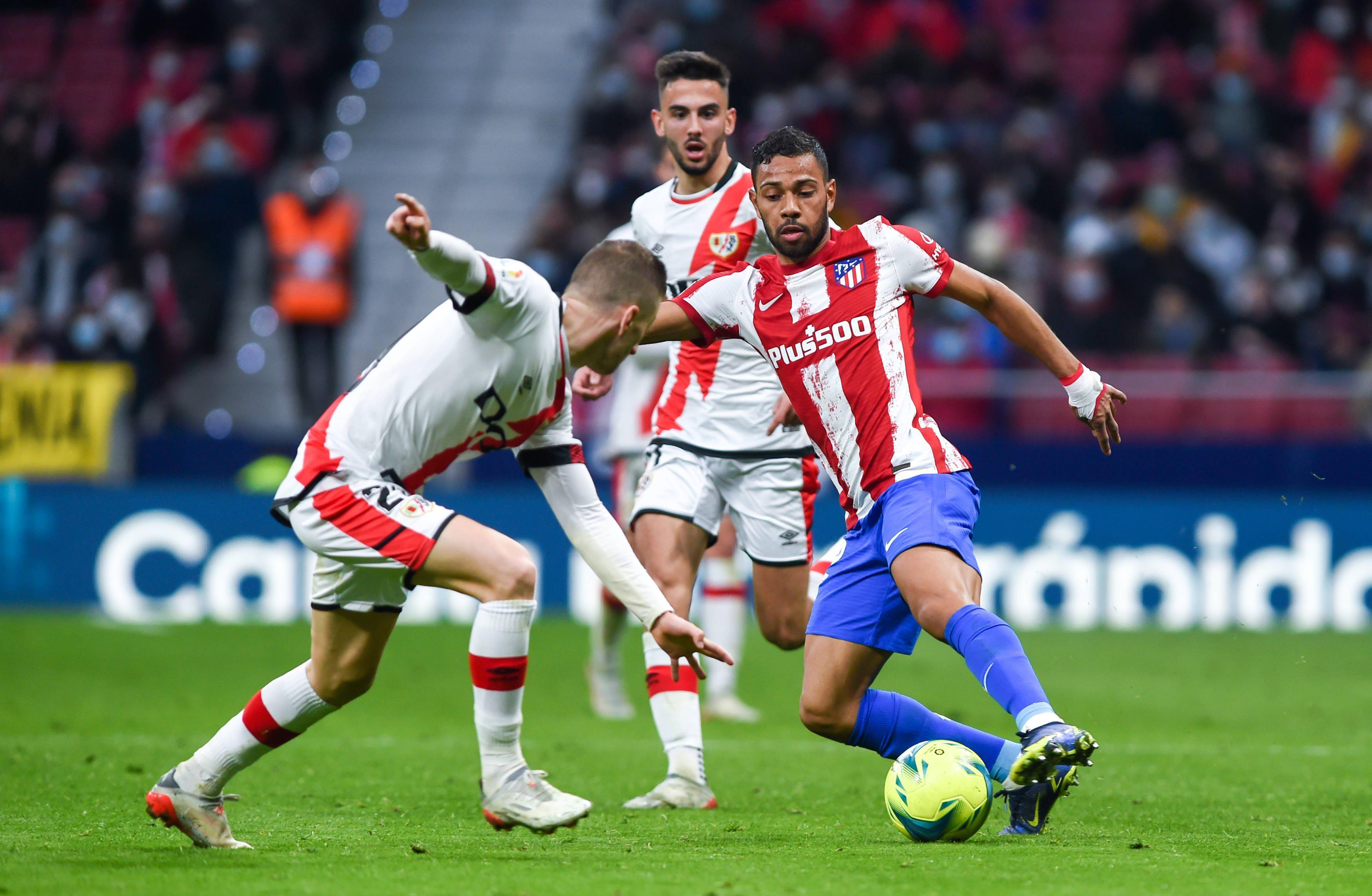 开云体育在线-包含巴列卡诺主场轻取，防线稳固表现的词条