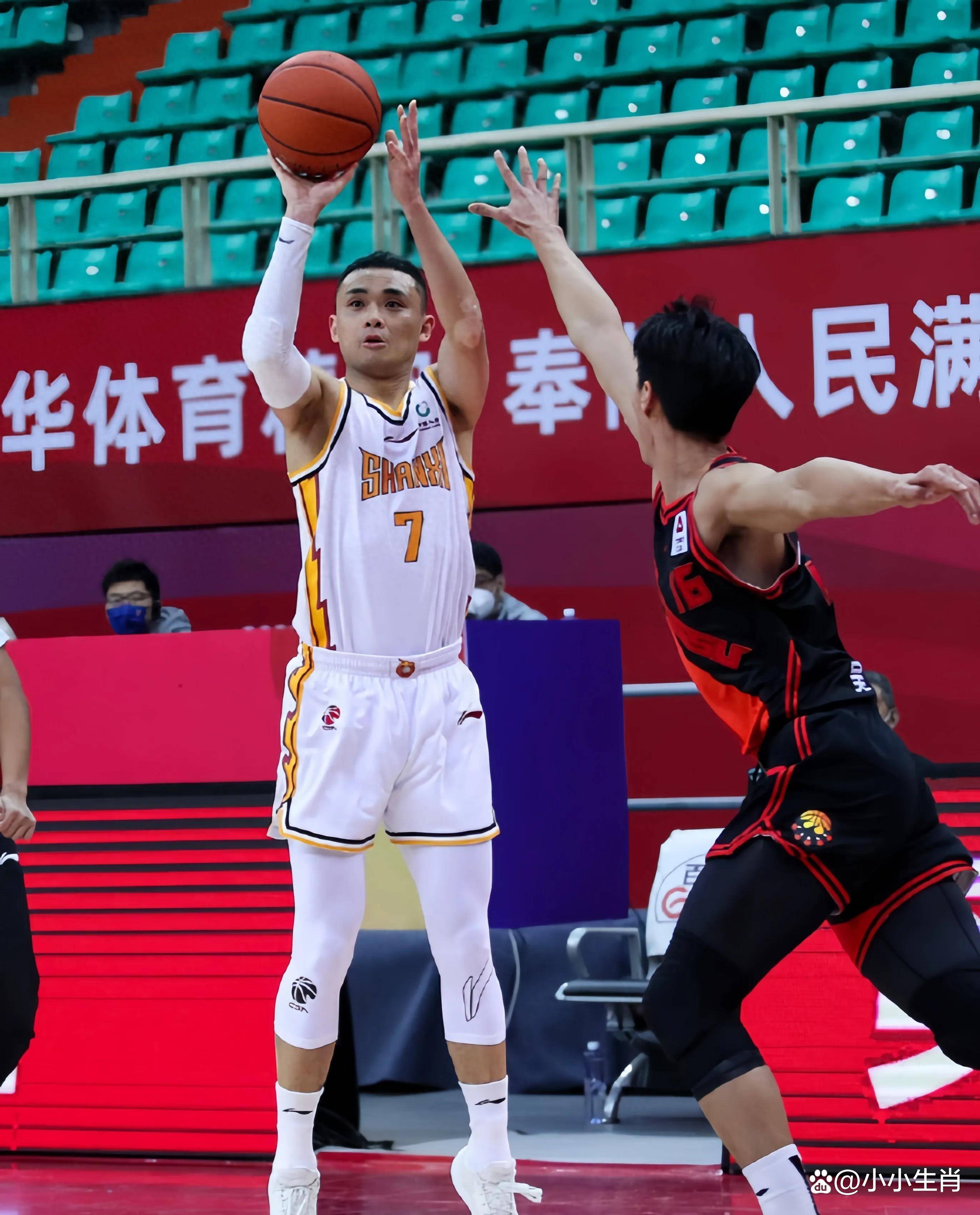 广东队再战辽宁队,争夺积分榜头名的简单介绍 广东队再战辽宁队,争夺积分榜头名的简单介绍