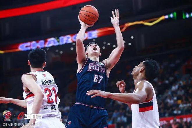 开云体育官网-广东男篮再胜一场，实现七连胜
