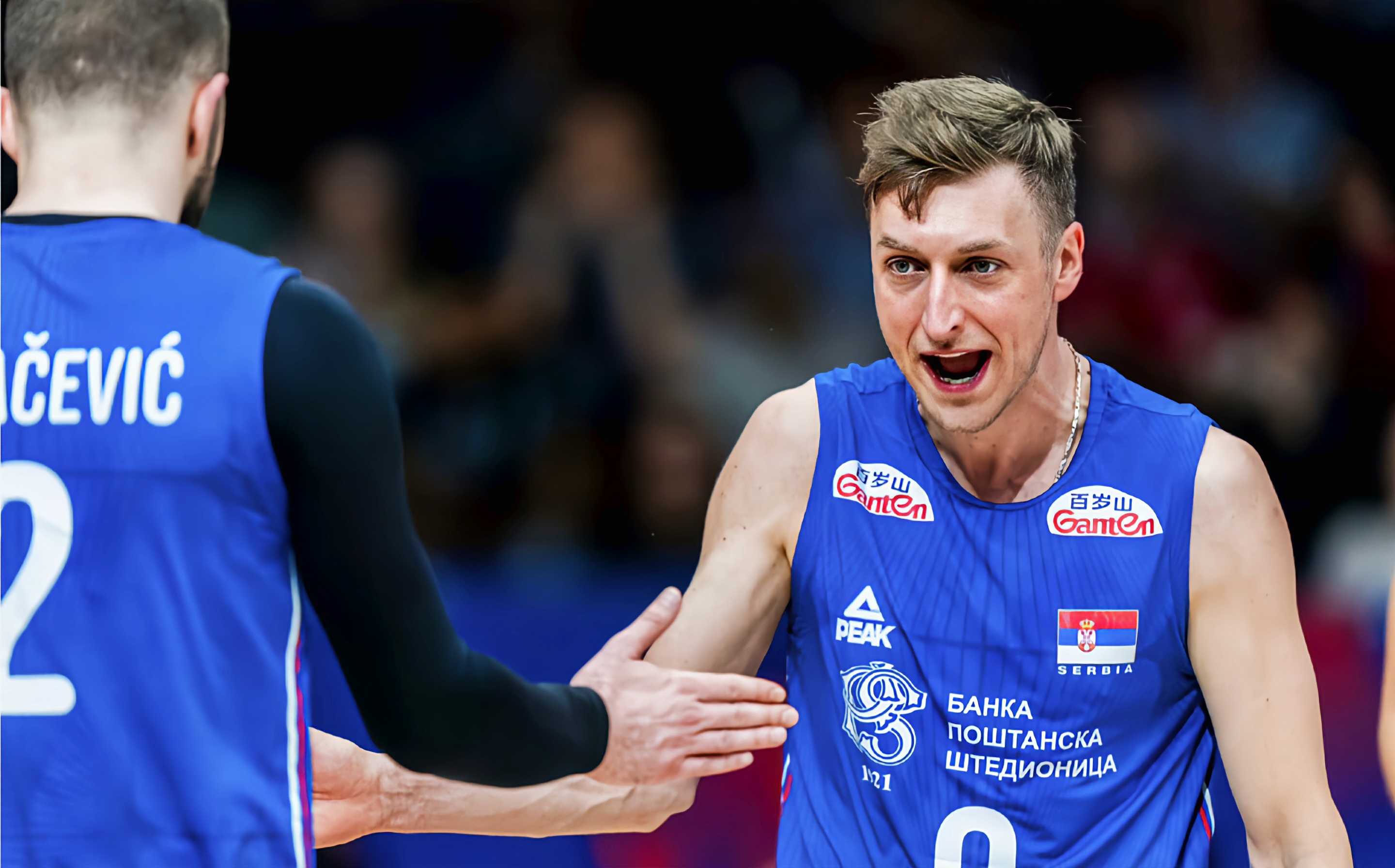 加拿大队表现出众,耀眼亮相世界杯 加拿大队表现出众,耀眼亮相世界杯