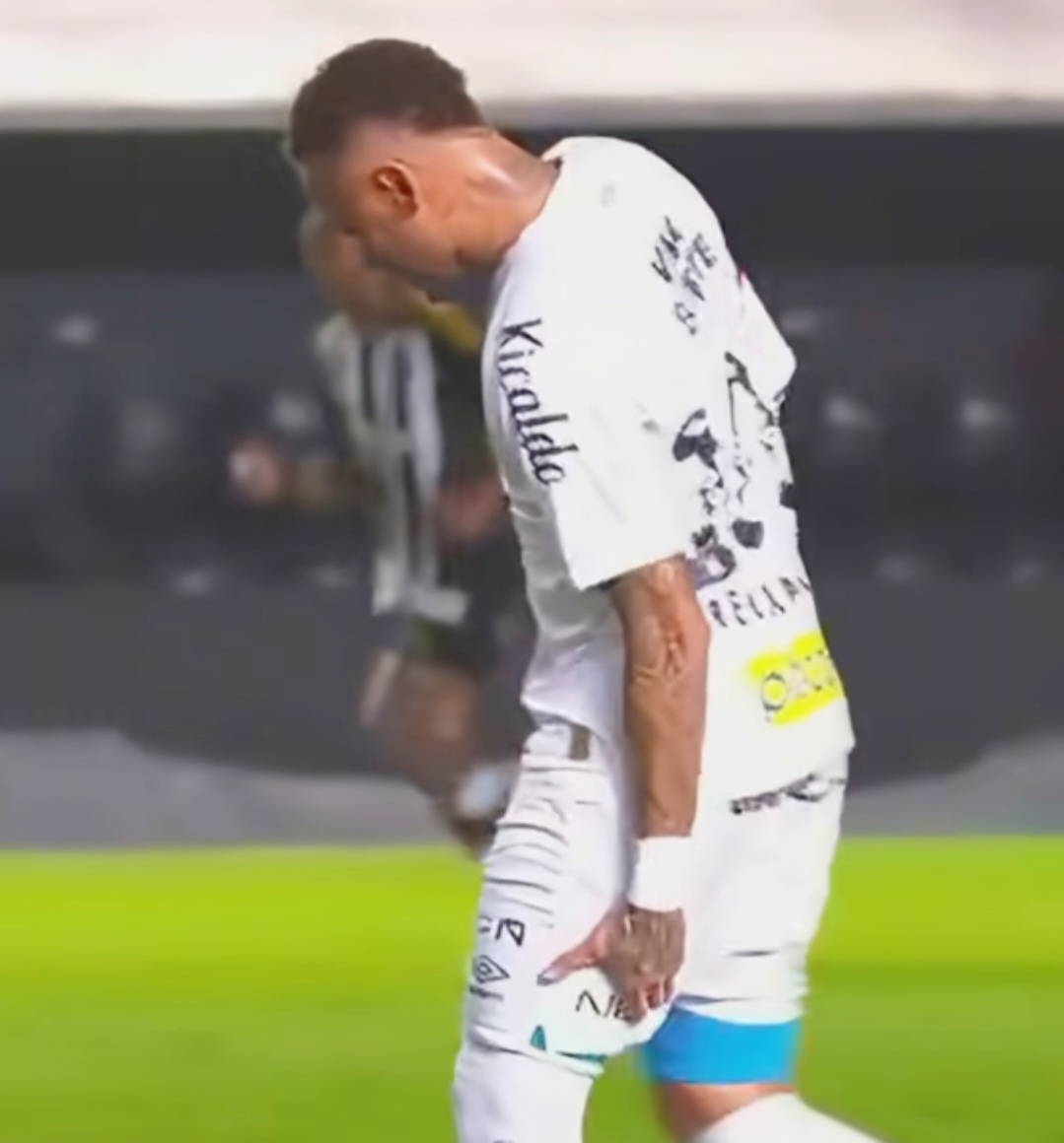 开云体育下载-瓦伦西亚传奇：球星大腿受伤的简单介绍