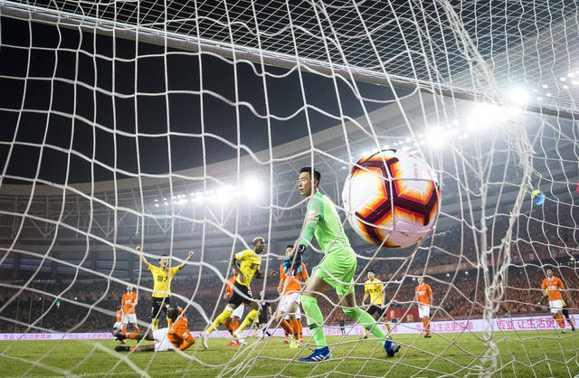 开云体育中国-关于广州恒大客场征战武汉卓尔，全力冲击前八的信息