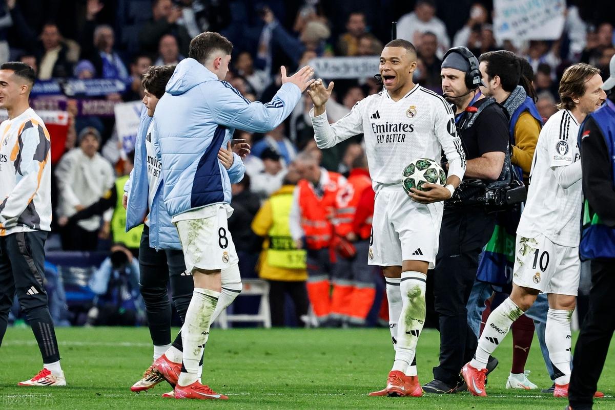 开云APP-曼城遭遇姆巴佩止步，亚洲杯局势紧张