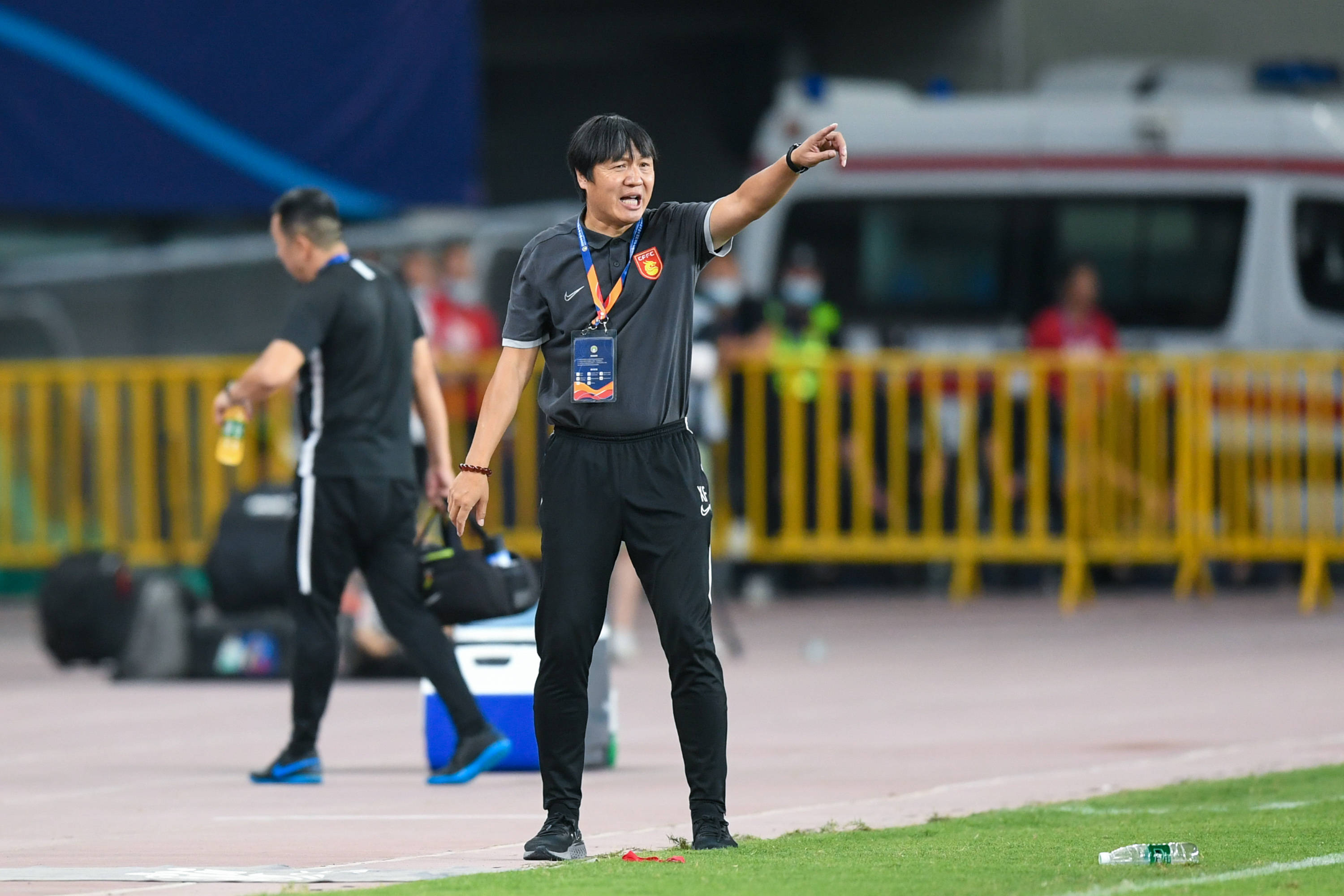 上港胜华夏幸福,豪取七连胜! 上港胜华夏幸福,豪取七连胜!