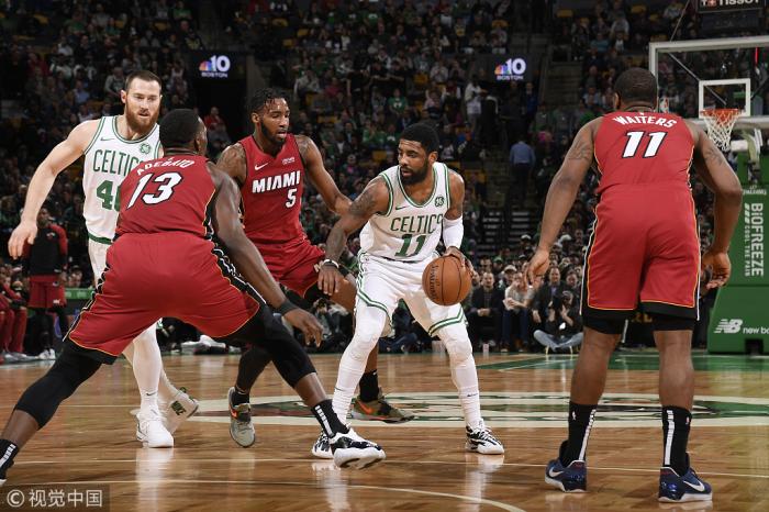 韦德20+绿军告负，热火继续豪取四连胜的简单介绍