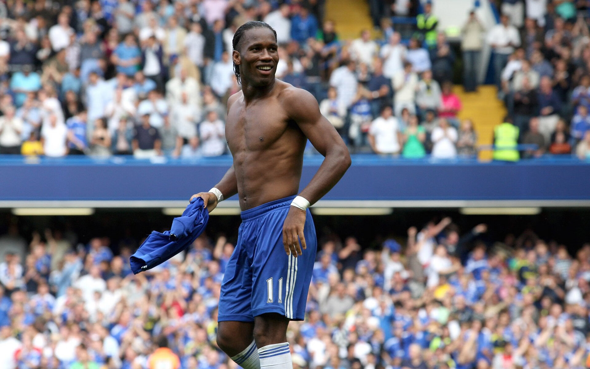 开云APP-北欧奇迹与罗马星光，热血竞技场上的小与大