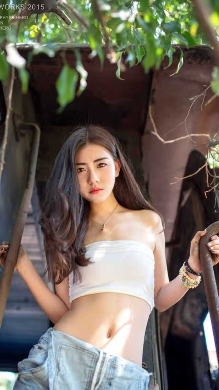 NBA季后赛之夜，当库尔图瓦戴上护指，站上篮球场的最后防线